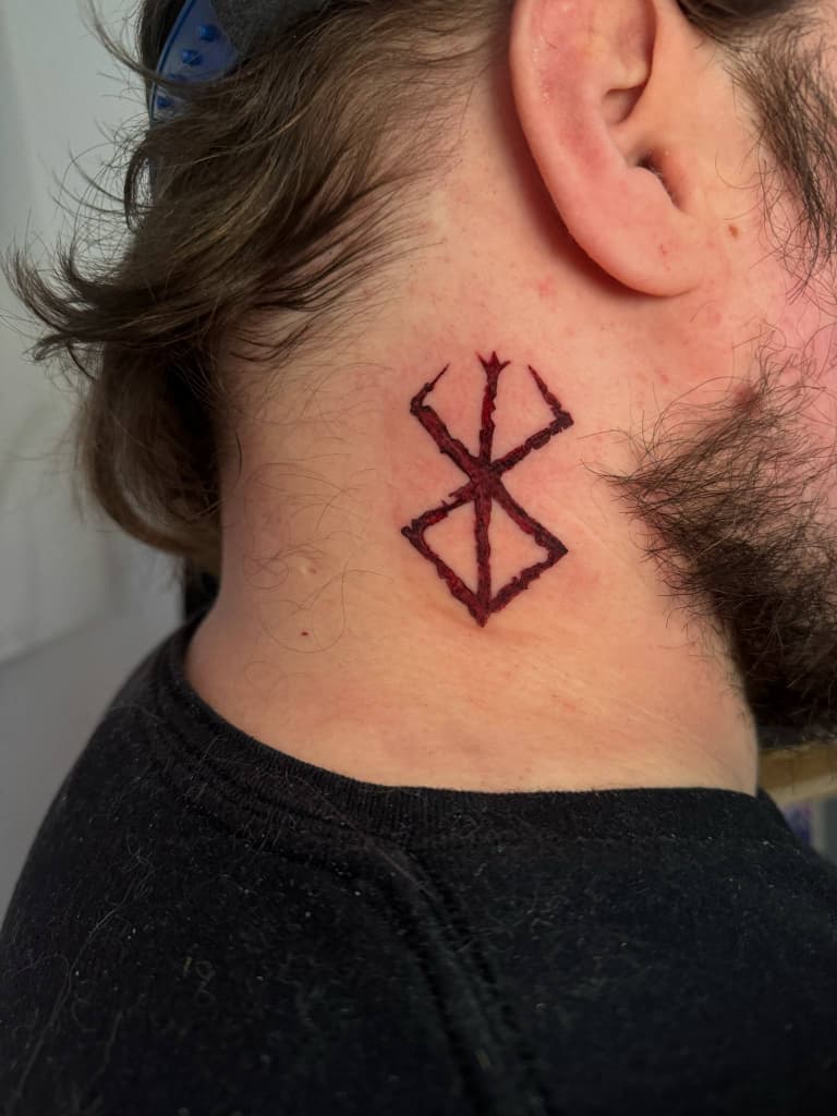 Logo Berserk par Littlekowicz