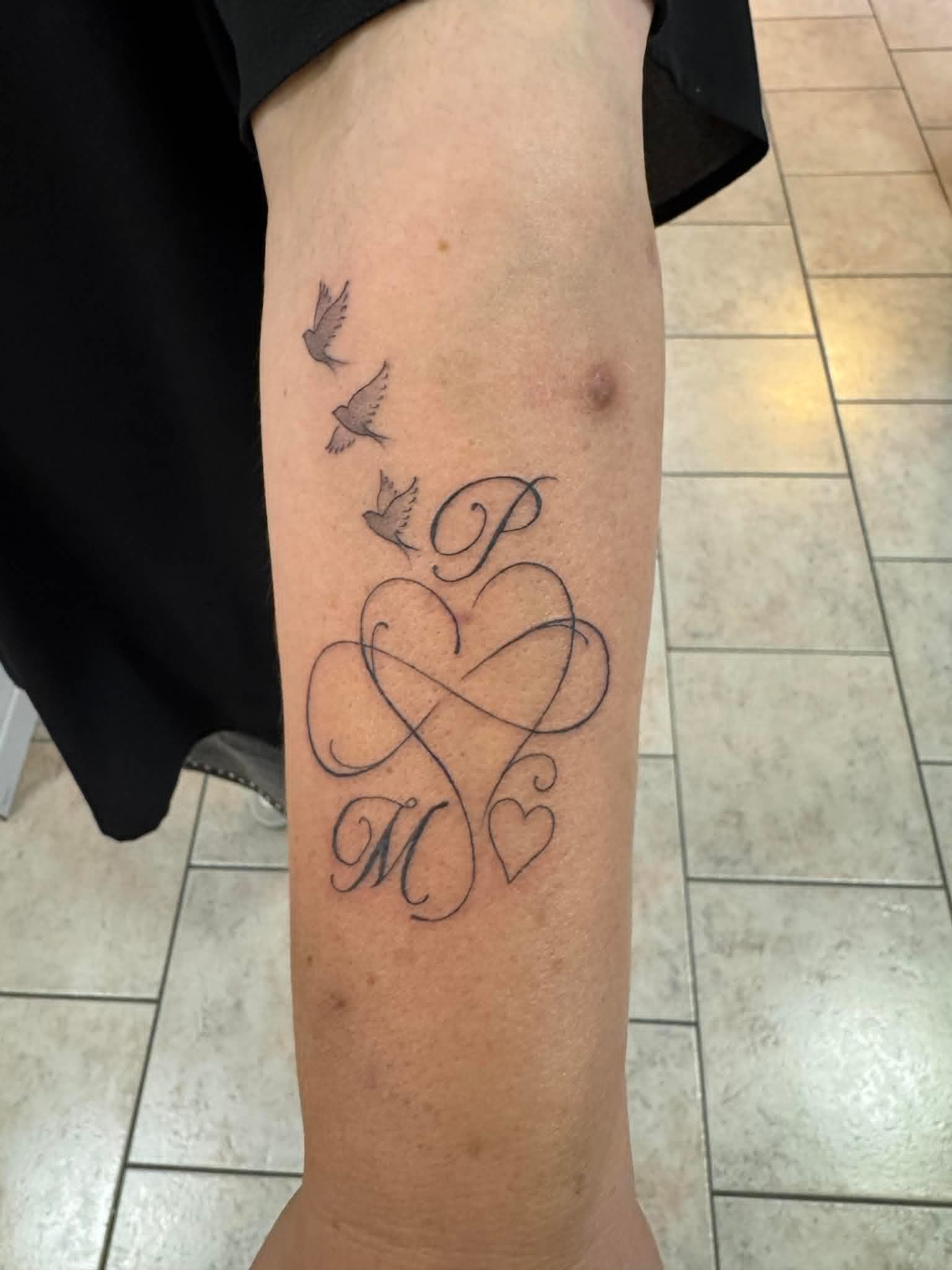 Infini Initiales & Oiseaux par Littlekowicz